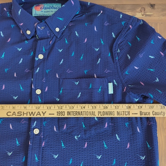 Chubbies Men’s M Blue Sailboat Nautical Print Short Sleeve Button Down S… - Picture 5 of 8